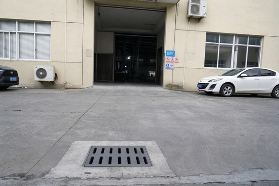industrial-drain-grate